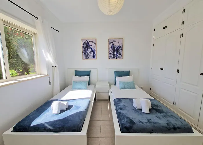 Oasis Park Al Apartment