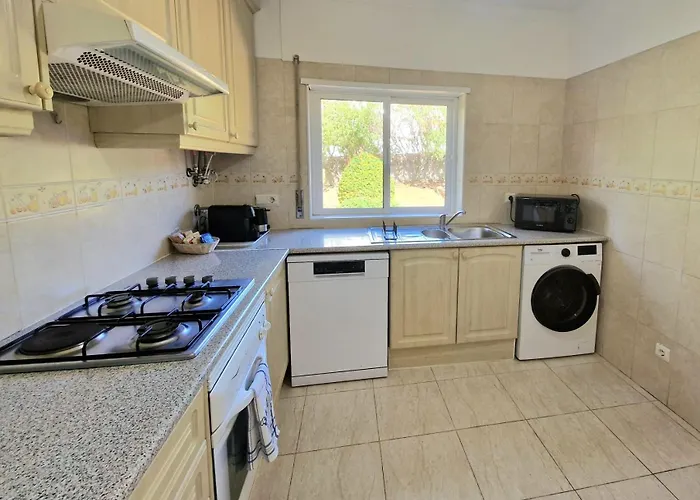 Oasis Park Al Apartment *