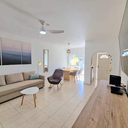 Oasis Park Al Apartment *