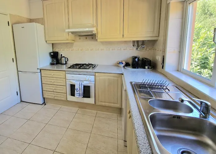 Oasis Park Al Apartman *